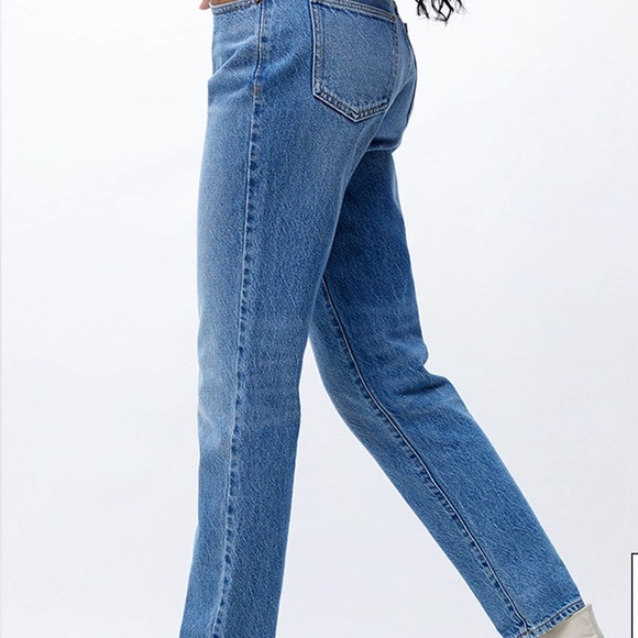 PacSun Medium Blue Mom Jeans - Picture 1 of 6